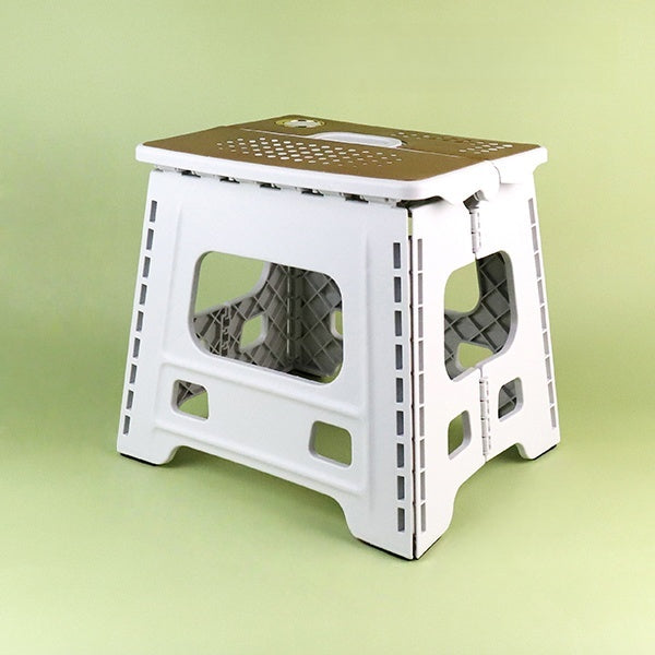 Space Saving Foldable Stool for Travel and Home Kerusi Lipat Jimat Ruang untuk Perjalanan dan Rumah