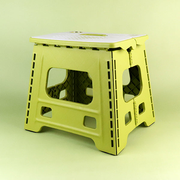Space Saving Foldable Stool for Travel and Home Kerusi Lipat Jimat Ruang untuk Perjalanan dan Rumah