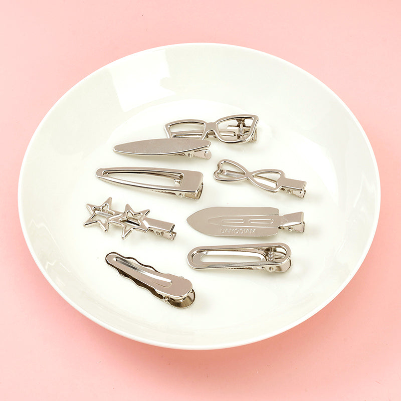 8pcs Silver Geometric Hair Clips Set Alloy Resin 8 个装银色几何造型鸭夹套装